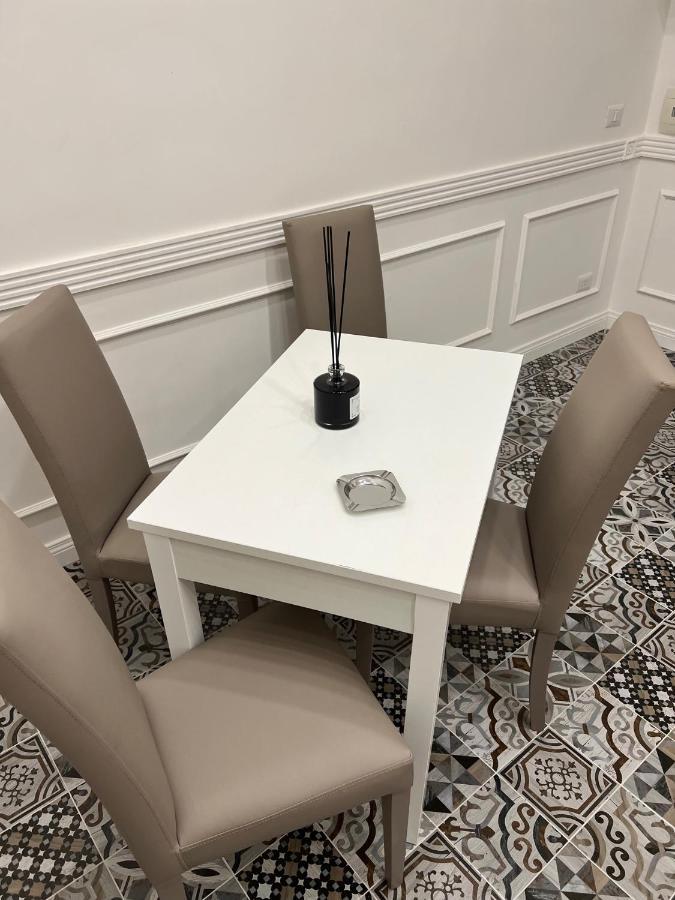 Apartament I Borboni Neapol Zewnętrze zdjęcie