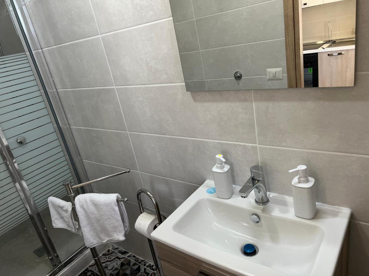 Apartament I Borboni Neapol Zewnętrze zdjęcie